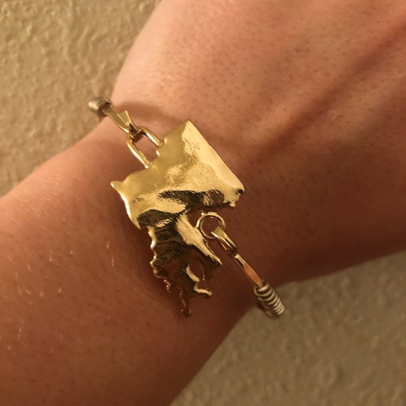 Never worn - Picture 1 of 2